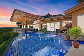 Luxury Retreat Oceanview w Fitness Studio